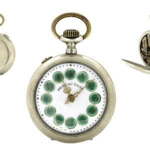 B171026 - 173: Reloj de bolsillo antguo de plata. precaution.